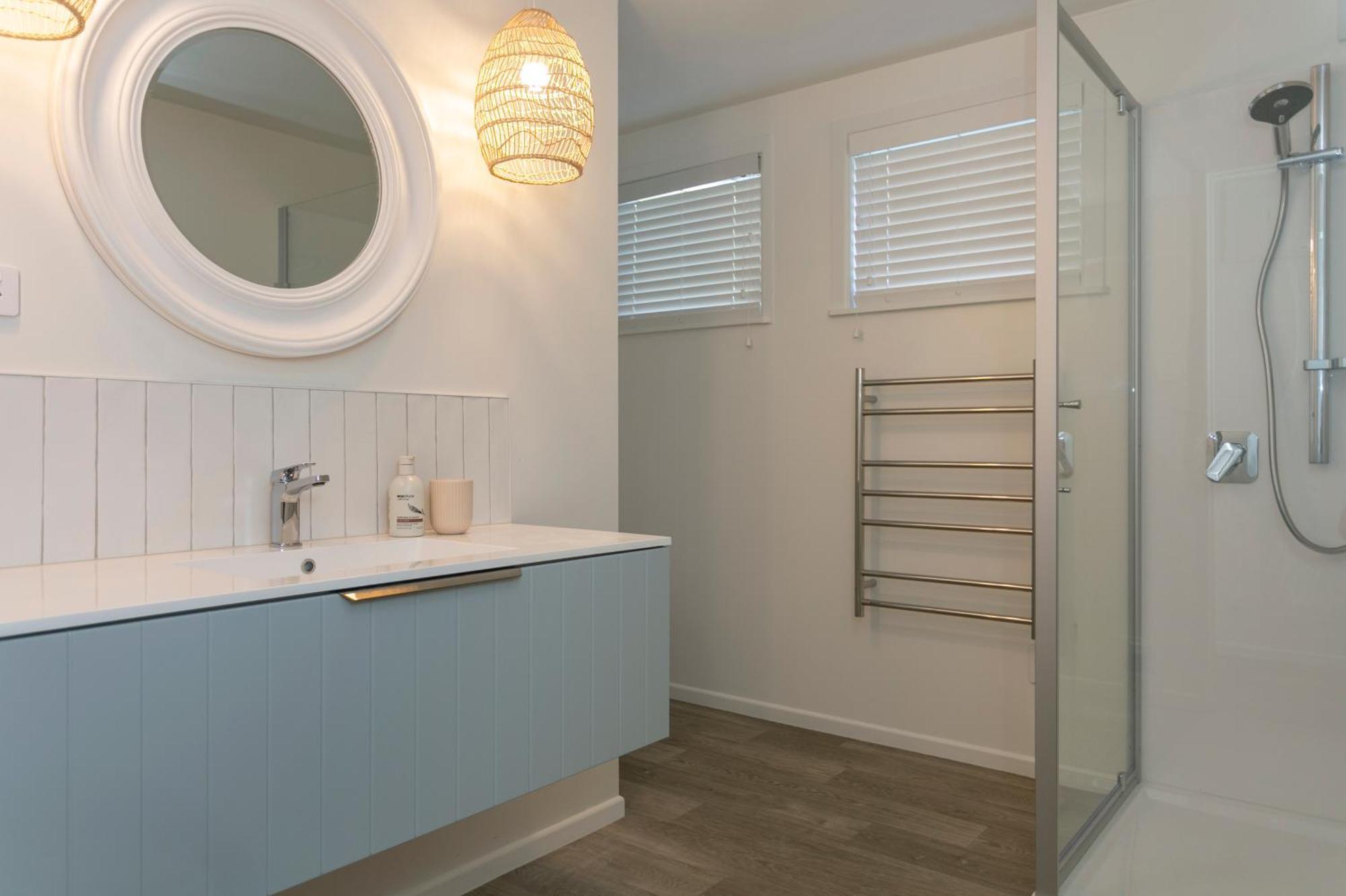 The Quarters Villa Turangi Room photo